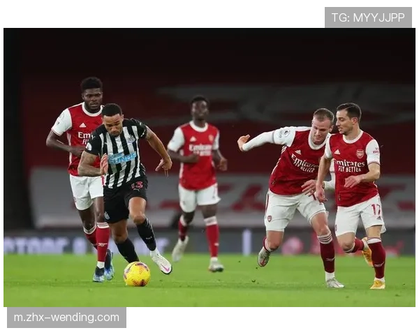 佳夫头球威胁显著 纽卡斯尔定位球进攻新增得分点